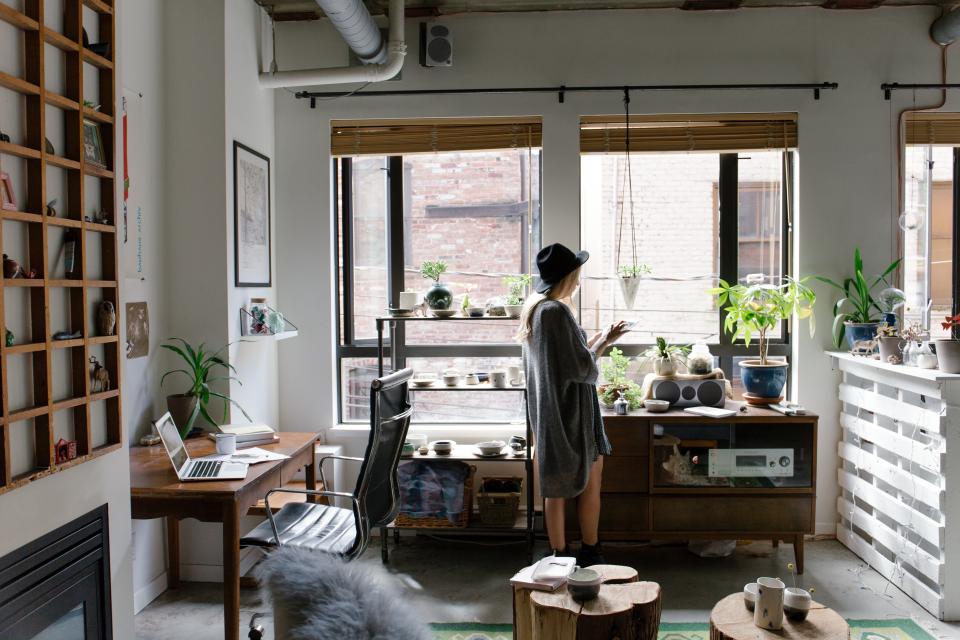 Ruang kerja studio kreatif